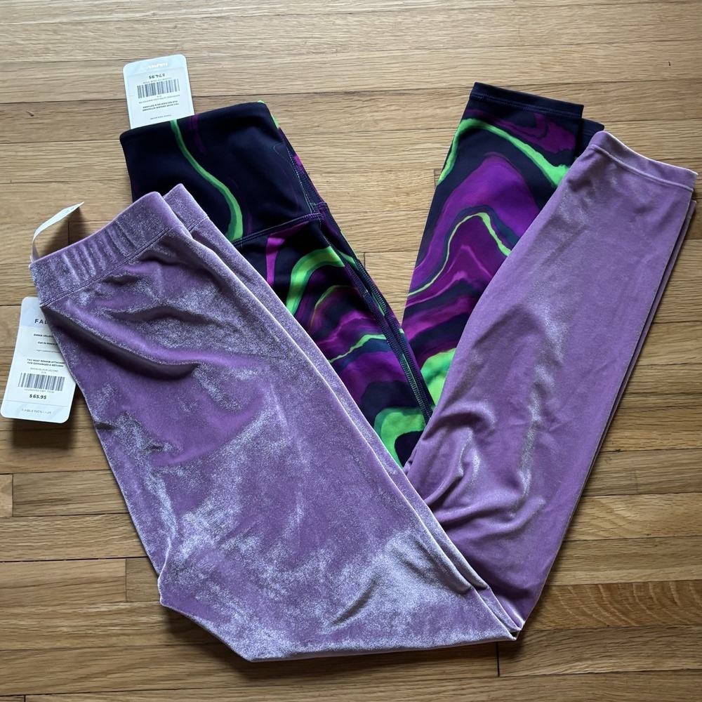 Fabletics 1x Anywhere Motion365® 7/8 Legging 1x Emma Velour Leggings Small NWT
